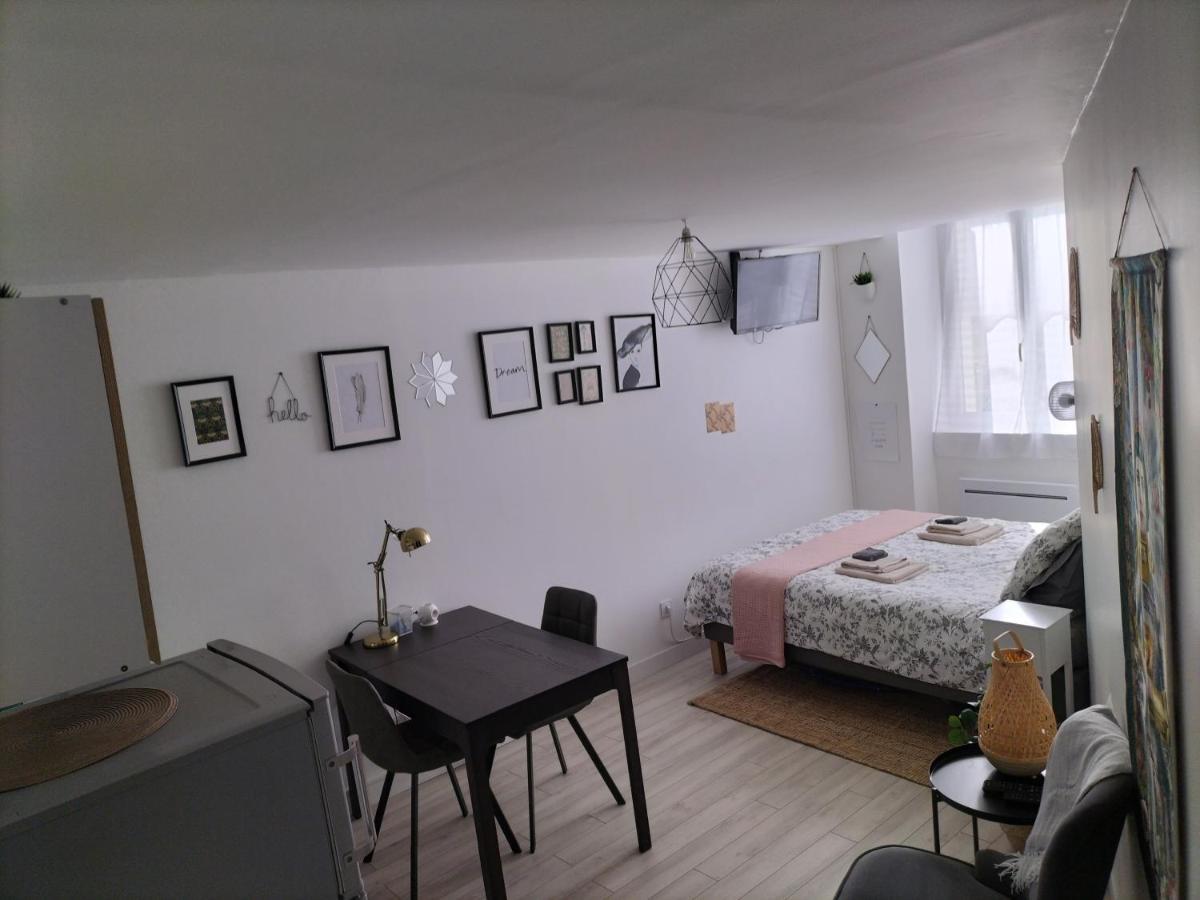 Apartamento Orleans Hypercentre Articles Fitness Et Bebe Exterior foto